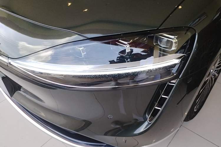 Used Hima Stelato S9T 2025 Model Range-Extended Ultra Long-Range Version Left Front Headlight