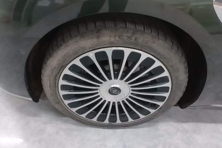 Used Hima Stelato S9T 2025 Model Range-Extended Ultra Long-Range Version Left Front Wheel Hub
