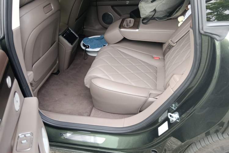 Used Hima Stelato S9T 2025 Model Pure Electric Four-Wheel-Drive Ultra Left Rear Seat