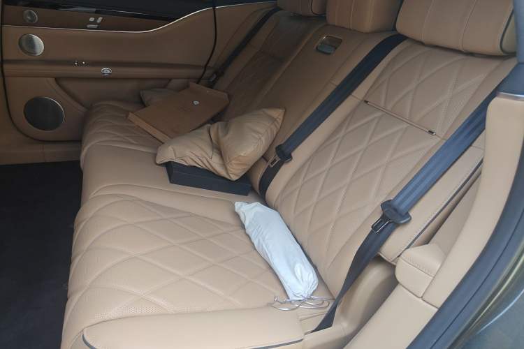 Used Hima Stelato S9T 2025 Model Pure Electric Four-Wheel-Drive Ultra Left Rear Seat
