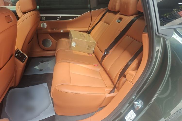 Used Hima Stelato S9T 2025 Model Range-Extended Max Long-Range Version Left Rear Seat