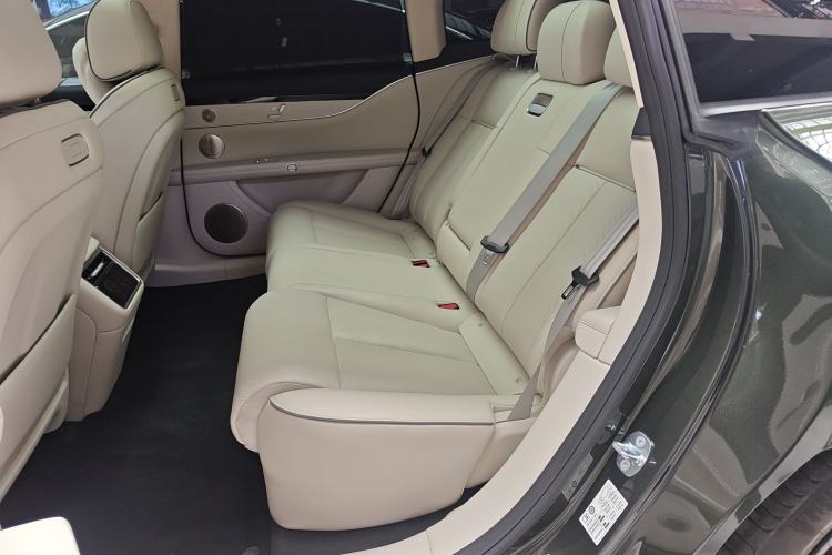 Used Hima Stelato S9T 2025 Model Range-Extended Max Long-Range Version Left Rear Seat