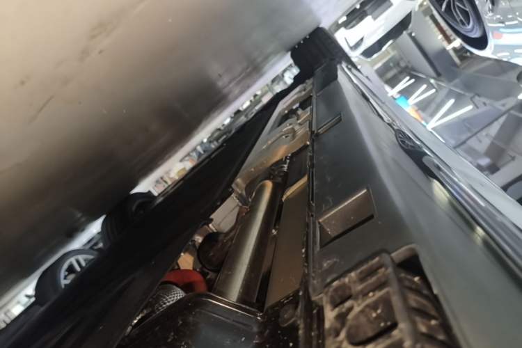 Used Hima Stelato S9T 2025 Model Range-Extended Ultra Long-Range Version Left Side Sill