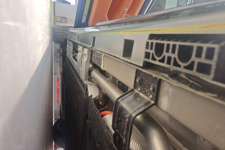 Used Hima Stelato S9T 2025 Model Range-Extended Max Long-Range Version Left Side Sill