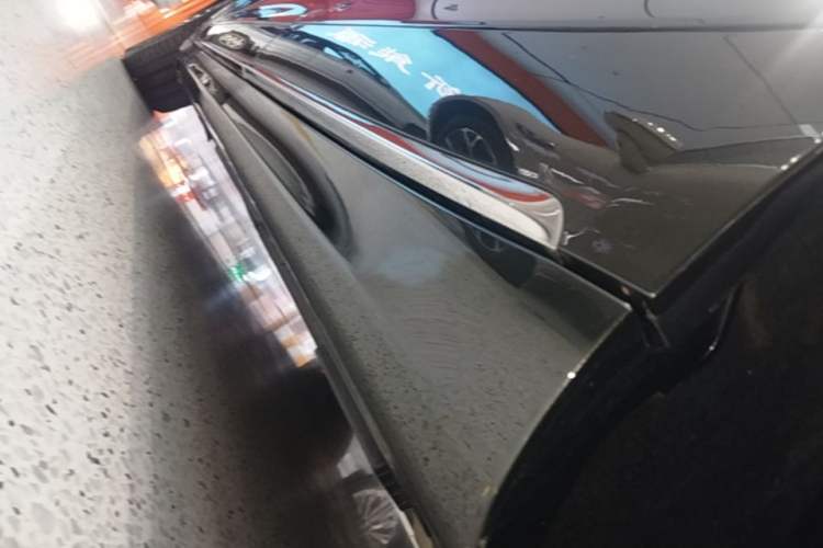 Used Hima Stelato S9T 2025 Model Pure Electric Four-Wheel-Drive Ultra Left Side Sill