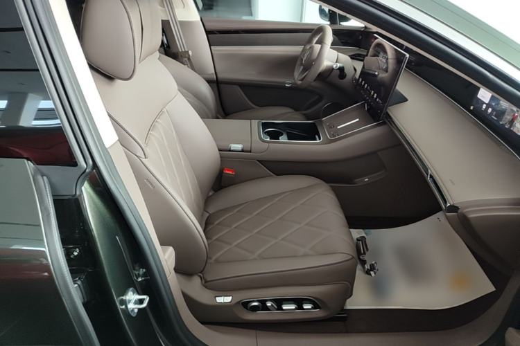Used Hima Stelato S9T 2025 Model Range-Extended Ultra Long-Range Version Right Front Seat
