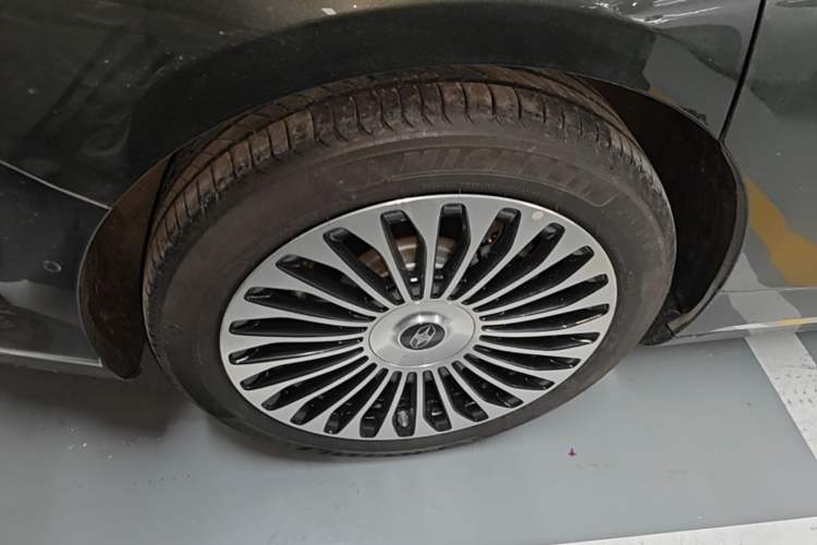 Used Hima Stelato S9T 2025 Model Range-Extended Max Long-Range Version Right Rear Wheel Hub