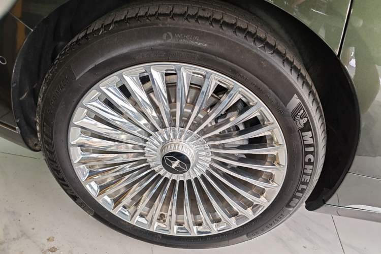 Used Hima Stelato S9T 2025 Model Pure Electric Four-Wheel-Drive Ultra Right Rear Wheel Hub