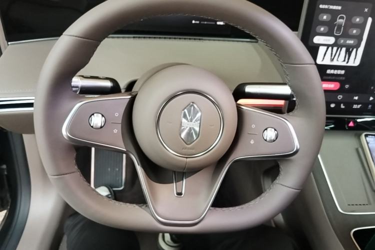 Used Hima Stelato S9T 2025 Model Pure Electric Four-Wheel-Drive Ultra Steering Wheel