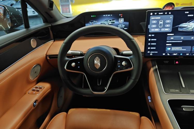 Used Hima Stelato S9T 2025 Model Pure Electric Four-Wheel-Drive Ultra Steering Wheel