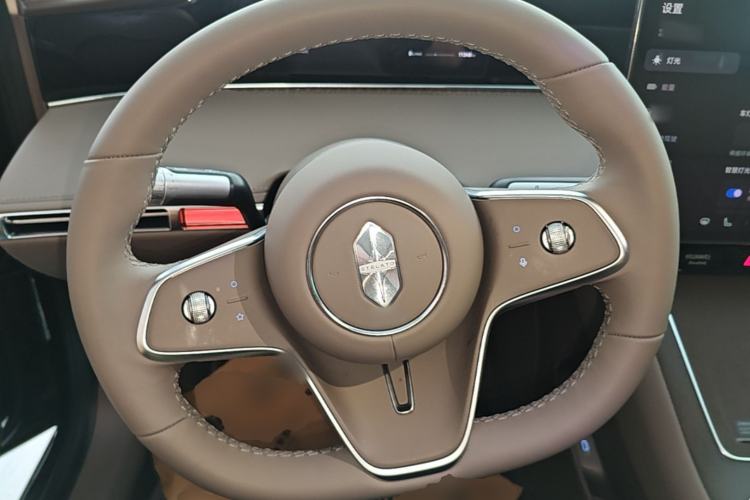 Used Hima Stelato S9T 2025 Model Pure Electric Four-Wheel-Drive Ultra Steering Wheel