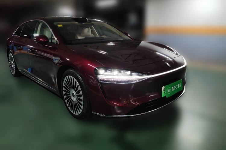 Used Hima Stelato S9T 2025 Model Pure Electric Rear-Wheel-Drive Max (896-line LiDAR) Front Right 45 Deg