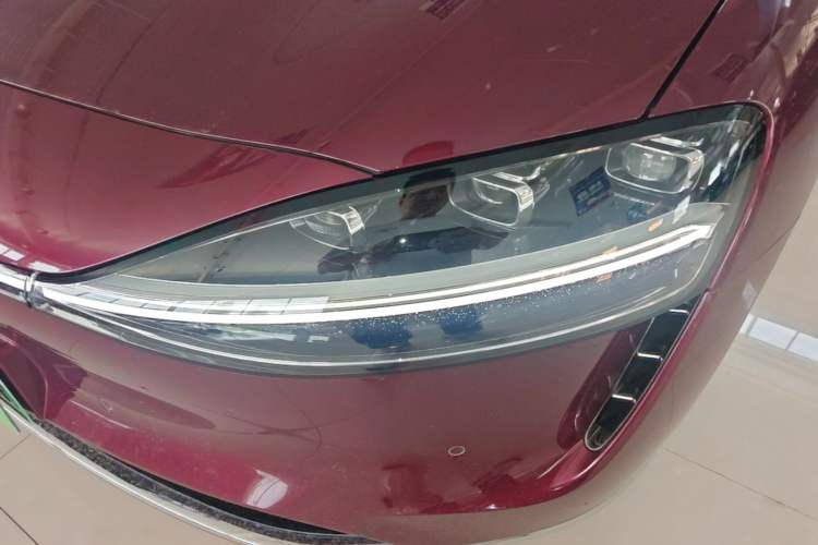 Used Hima Stelato S9T 2025 Model Pure Electric Four-Wheel-Drive Ultra Left Front Headlight