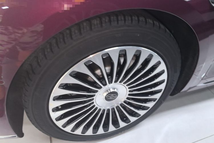Used Hima Stelato S9T 2025 Model Range-Extended Ultra Long-Range Version Left Front Wheel Hub