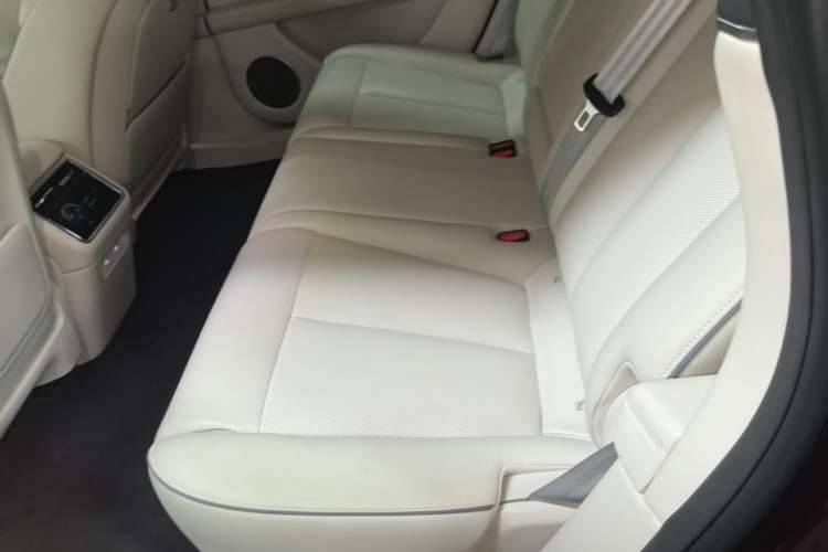 Used Hima Stelato S9T 2025 Model Range-Extended Ultra Long-Range Version Left Rear Seat