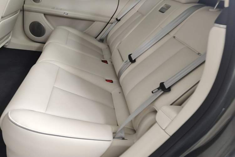Used Hima Stelato S9T 2025 Model Range-Extended Ultra Long-Range Version Left Rear Seat