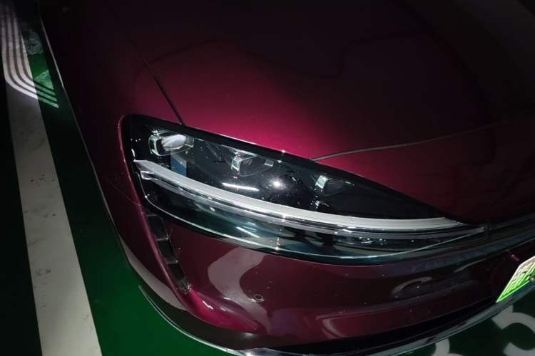 Used Hima Stelato S9T 2025 Model Range-Extended Ultra Long-Range Version Right Front Headlight