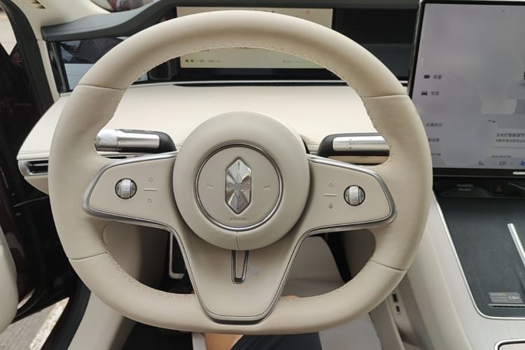 Used Hima Stelato S9T 2025 Model Pure Electric Four-Wheel-Drive Ultra Steering Wheel