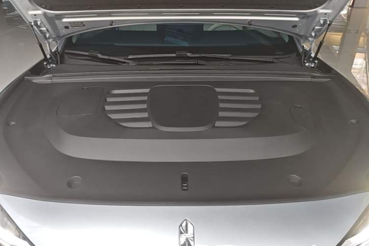 Used Hima Stelato S9T 2025 Model Range-Extended Ultra Long-Range Version Engine Bay
