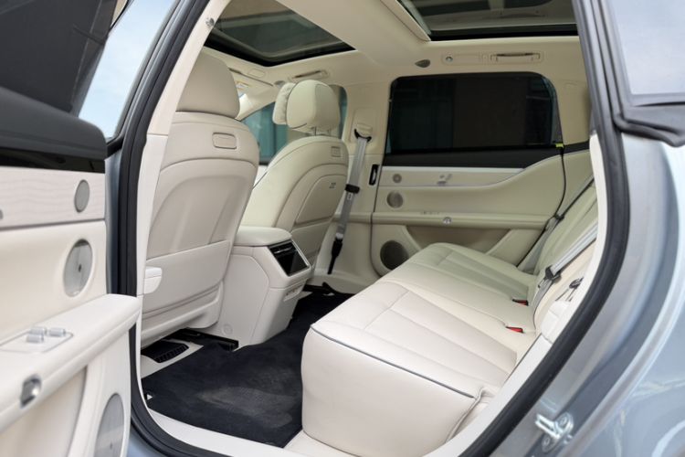 Used Hima Stelato S9T 2025 Model Range-Extended Ultra Long-Range Version Interior 5