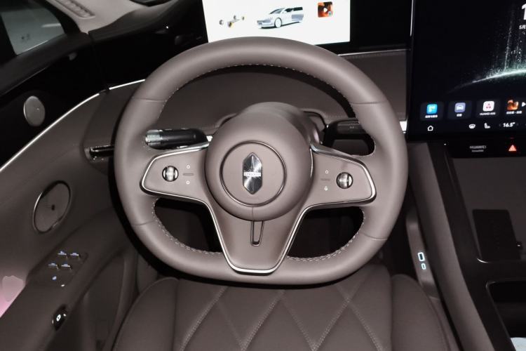 Used Hima Stelato S9T 2025 Model Range-Extended Ultra Long-Range Version Steering Wheel