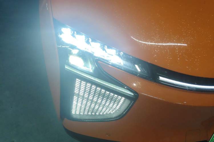 Used HiPhi X 2021 Flagship Edition 6-Seater Right Front Headlight