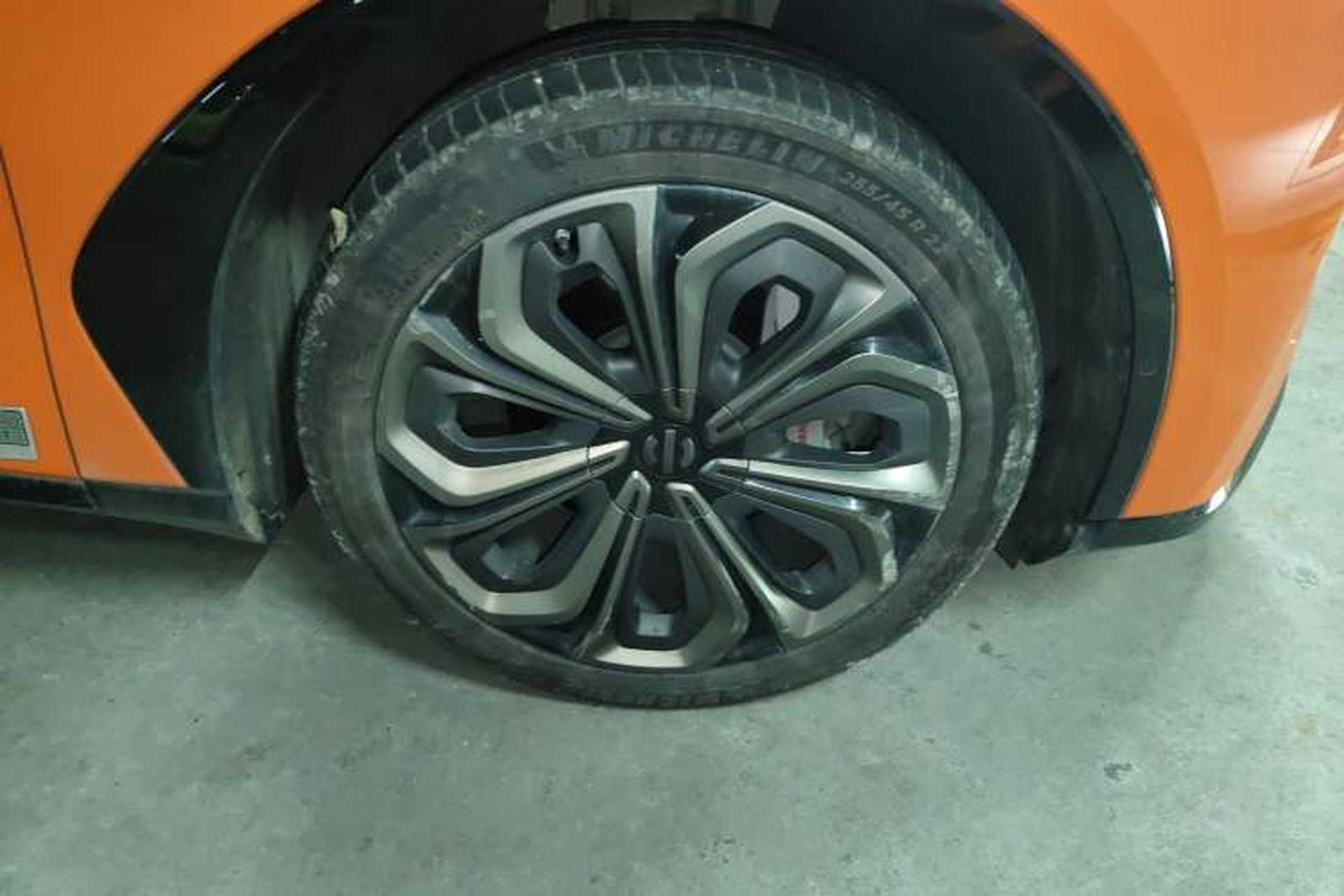 Used HiPhi X 2021 Flagship Edition 6-Seater Right Front Wheel Hub