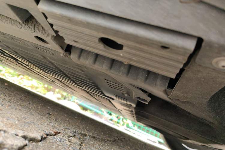Used HiPhi X 2021 Luxury Edition 6-Seater Chassis Front Right