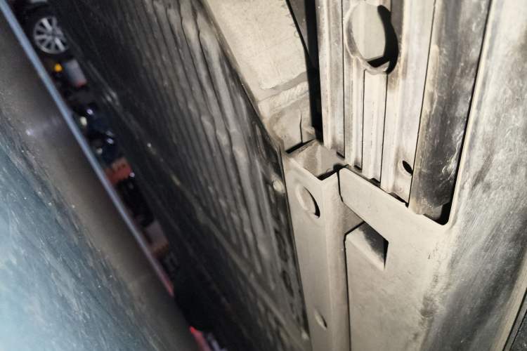 Used HiPhi X 2021 Flagship Edition 6-Seater Chassis Rear Right