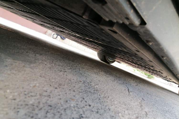 Used HiPhi X 2022 Zhiyuan 6-Seat Long-Range Version Chassis Rear Right
