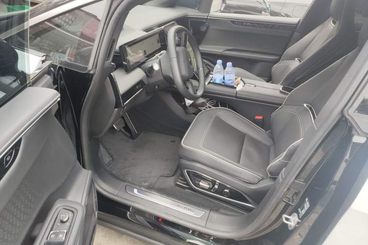 Used HiPhi X 2022 Zhiyuan 6-Seat Long-Range Version Driver Seat