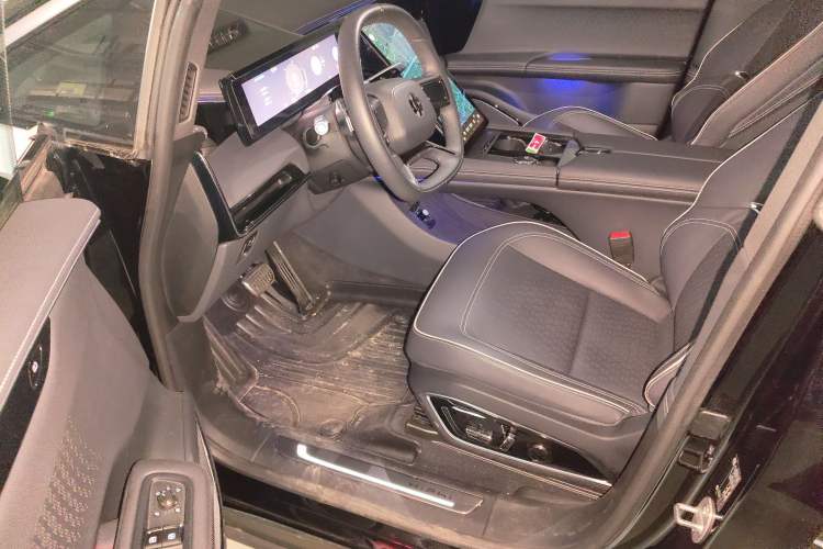 Used HiPhi X 2022 Zhiyuan 6-Seat Long-Range Version Driver Seat