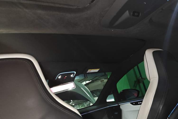 Used HiPhi X 2021 Founder Edition 6-seater Headliner