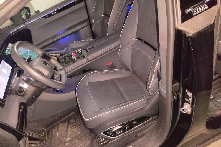 Used HiPhi X 2022 Zhiyuan 6-Seat Long-Range Version Left Front Seat