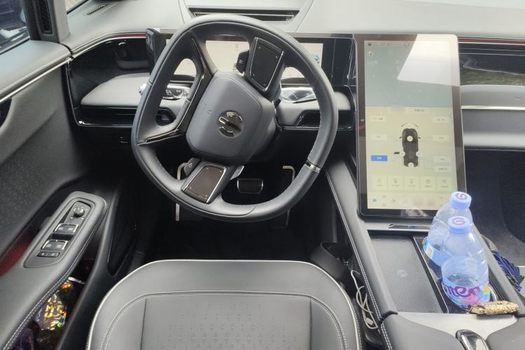 Used HiPhi X 2022 Zhiyuan 6-Seat Long-Range Version Steering Wheel