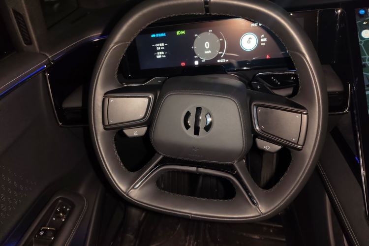 Used HiPhi X 2022 Zhiyuan 6-Seat Long-Range Version Steering Wheel