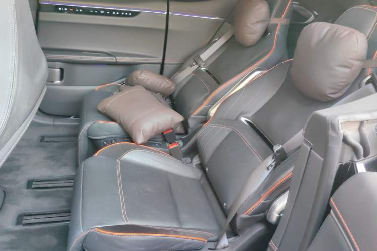 Used HiPhi X 2021 Luxury Edition 6-Seater Left Rear Seat