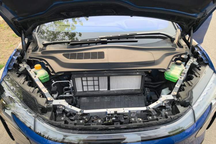 Used HiPhi X 2021 Founder Edition 6-seater Engine Bay
