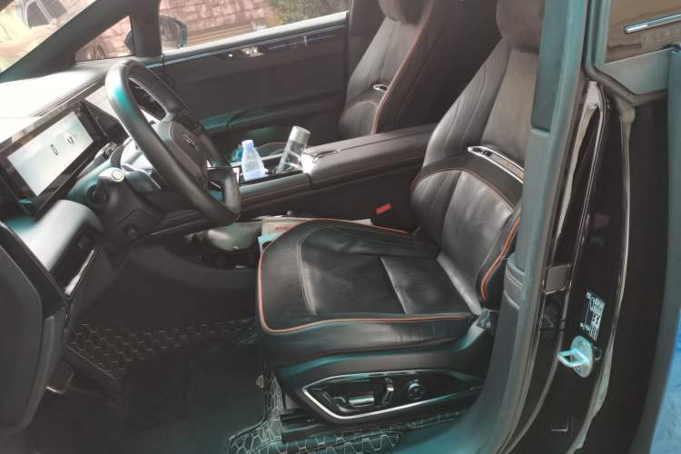 Used HiPhi X 2021 Founder Edition 6-seater Left Front Seat