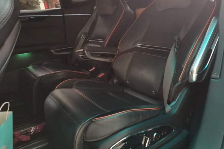 Used HiPhi X 2021 Founder Edition 6-seater Left Rear Seat