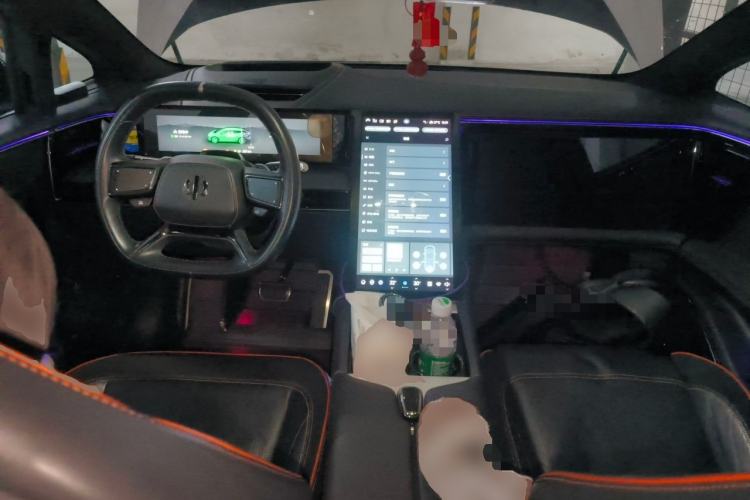 Used HiPhi X 2021 Founder Edition 6-seater Center Console