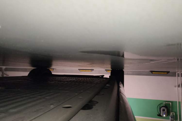 Used HiPhi X 2021 Flagship Edition 6-Seater Chassis Front Right