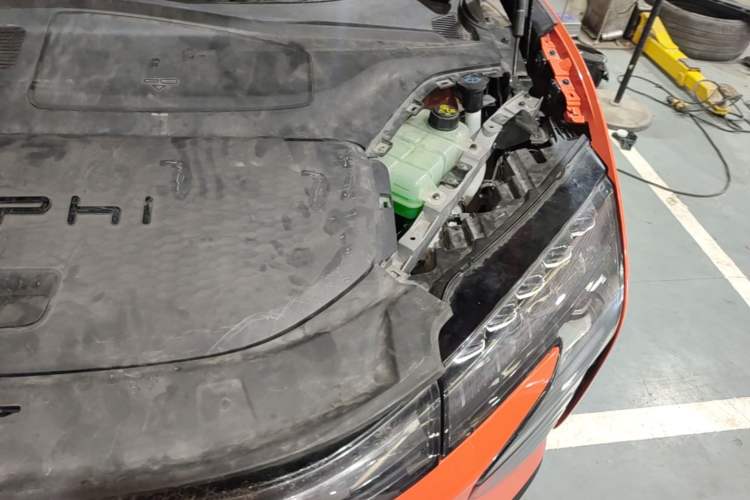 Used HiPhi X 2021 Luxury Edition 6-Seater Engine Bay Left