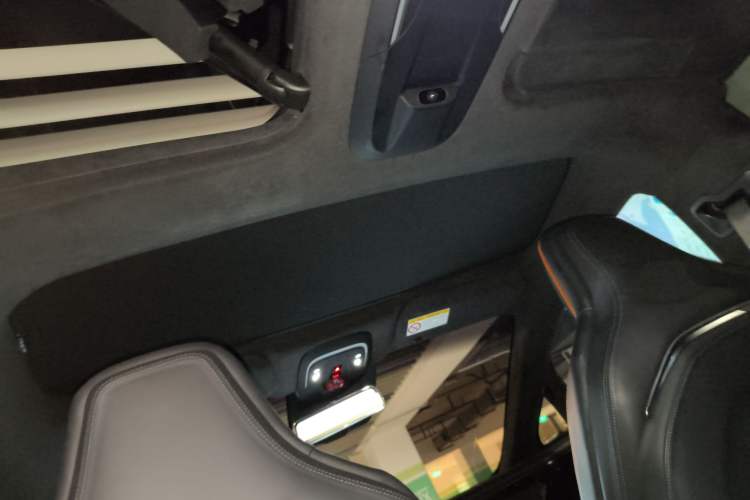 Used HiPhi X 2021 Flagship Edition 6-Seater Headliner