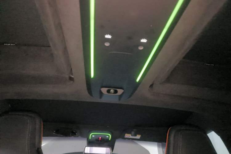Used HiPhi X 2021 Founder Edition 6-seater Headliner