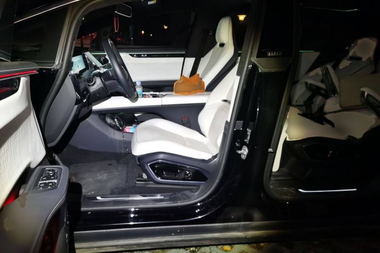 Used HiPhi X 2021 Luxury Edition 6-Seater Left Front Seat