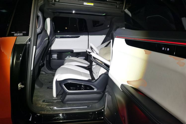 Used HiPhi X 2021 Luxury Edition 6-Seater Left Rear Seat