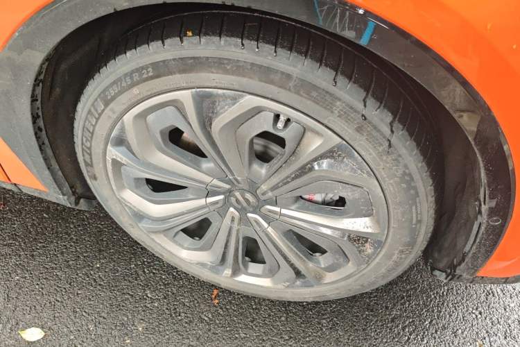 Used HiPhi X 2021 Performance Edition 6-seater Right Front Wheel Hub