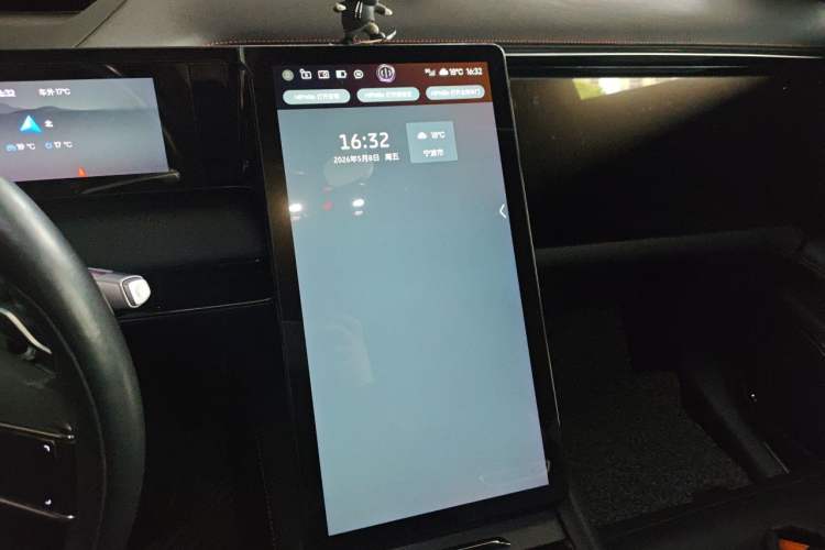 Used HiPhi X 2021 Flagship Edition 6-Seater Audio And AC Panel