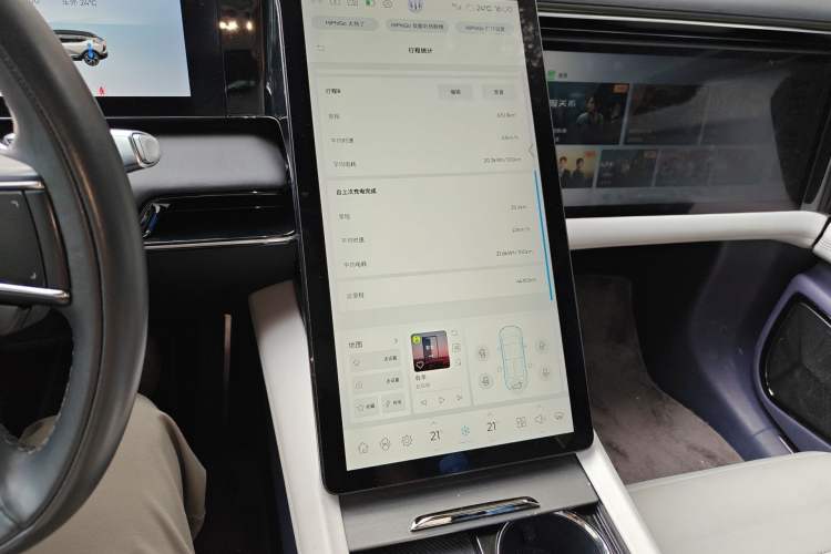 Used HiPhi X 2021 Flagship Edition 4-Seater Audio And AC Panel